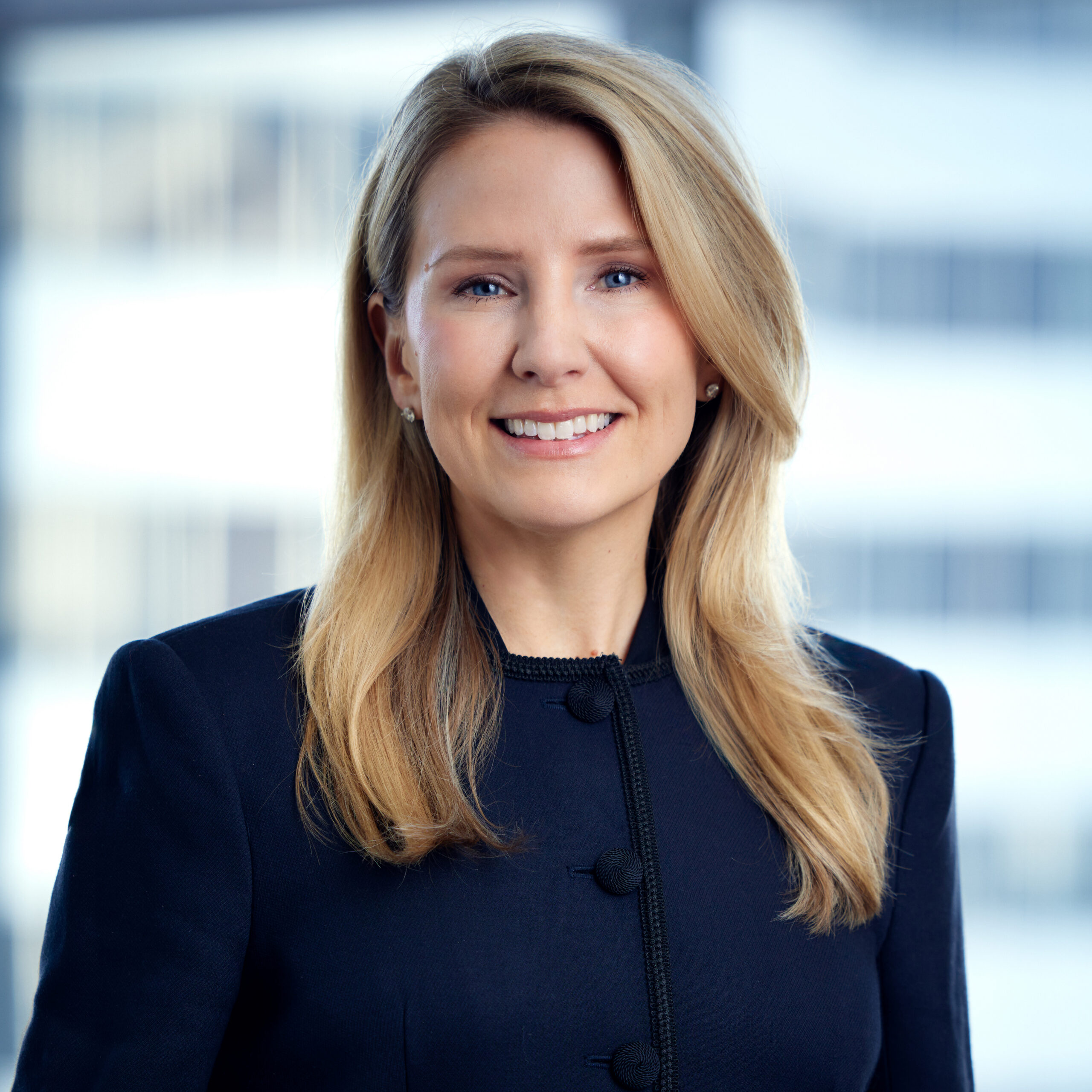 Sarah McCoy Headshot